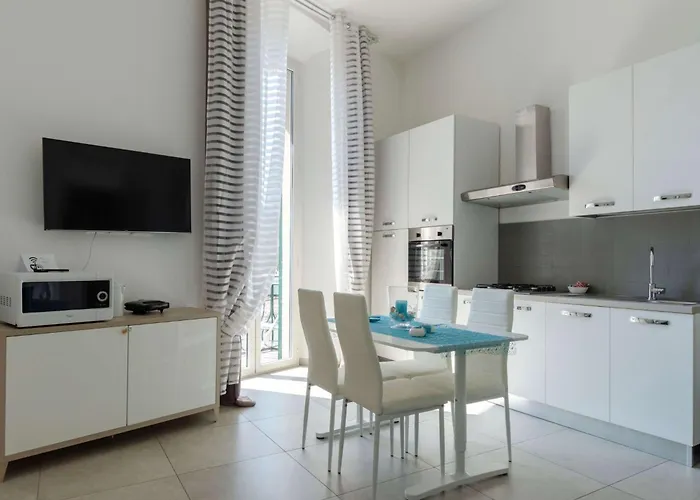 Mit Meerblick Und Privater Garage By Interhome Апартаменты Рапалло