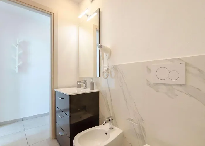 Апартаменты Mit Meerblick Und Privater Garage By Interhome *